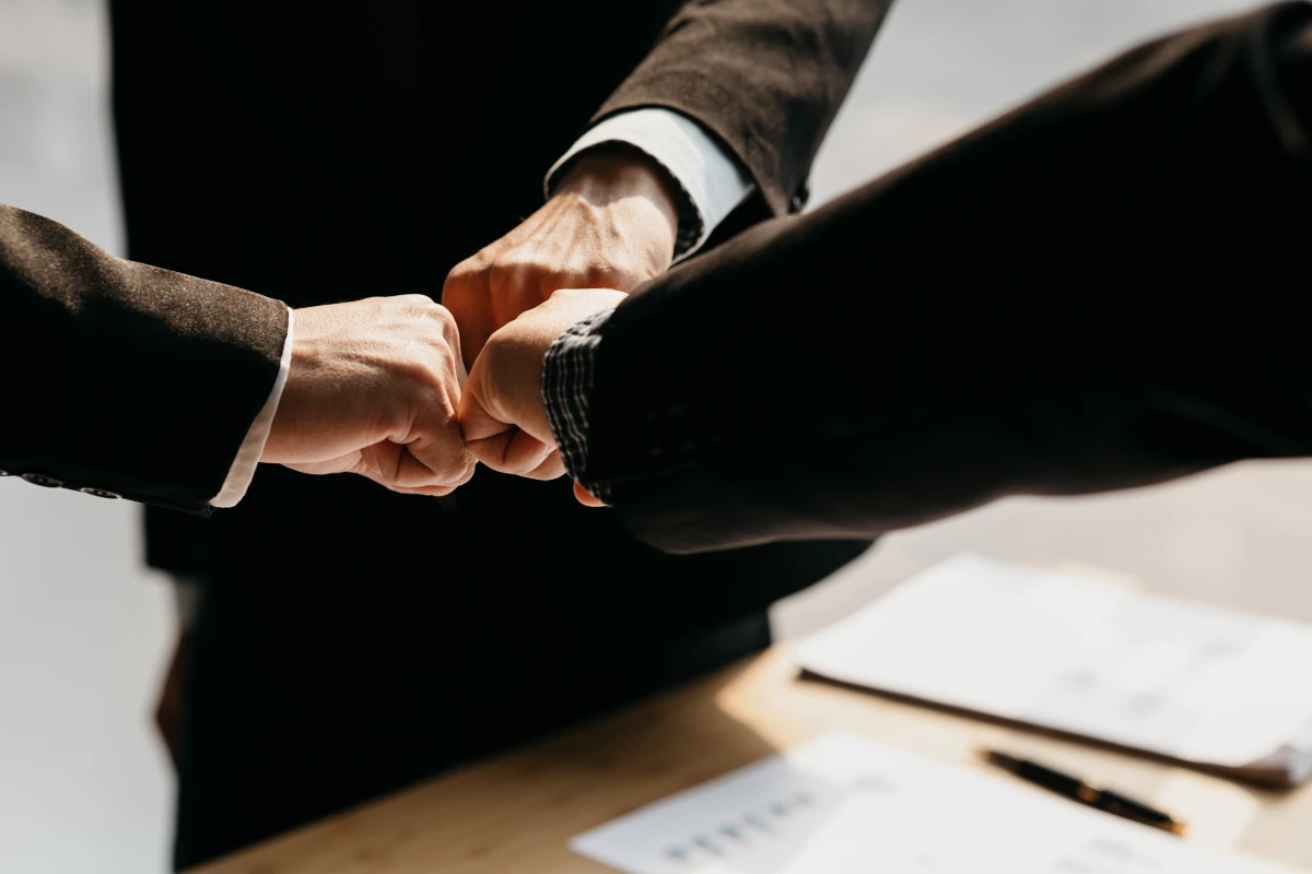 Les annonces légales pour les sociétés en co-entreprise (joint-venture)
